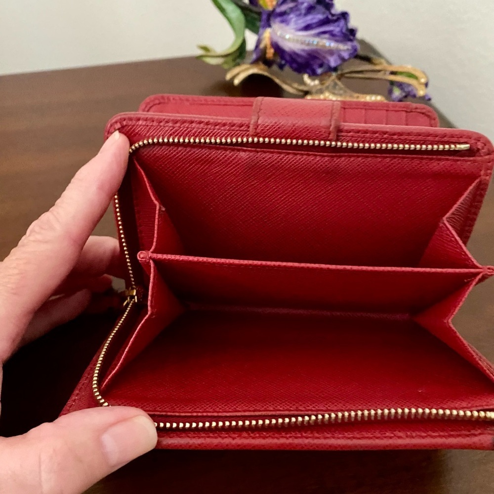 Authentic Prada Red Saffiano Leather Wallet – Luxury Designer Wallet - Picture 5 of 11